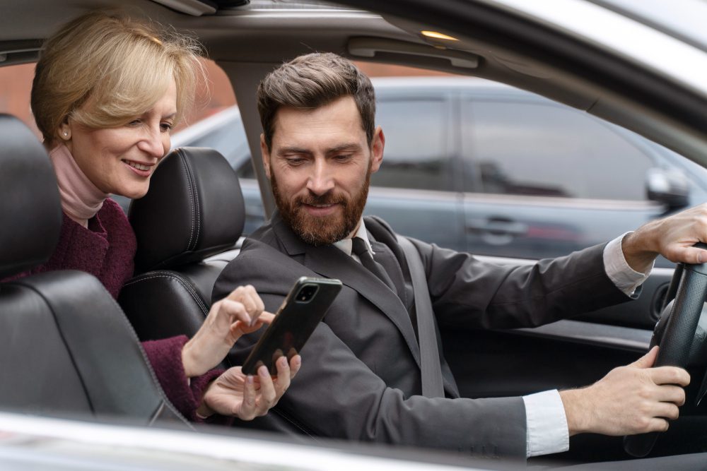 Online Car Insurance vs. Local Agents